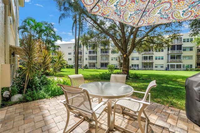 5725 80TH STREET N 106, St Petersburg, FL 33709