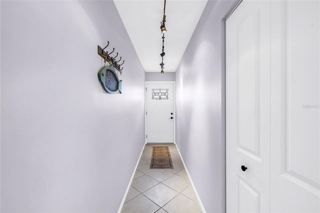 5725 80TH STREET N 106, St Petersburg, FL 33709