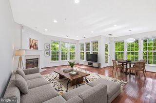 12729 FAIR CREST CT #304, Fairfax, VA 22033