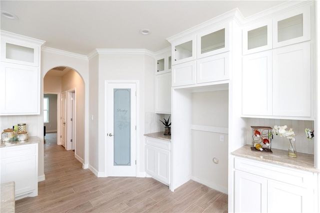 1114 Cape Velero Dr, Rockport, TX 78382