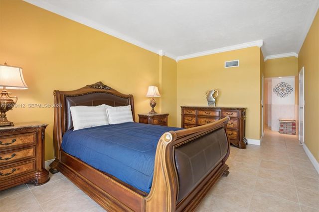 1500 S Ocean Drive PHJ, Hollywood, FL 33019