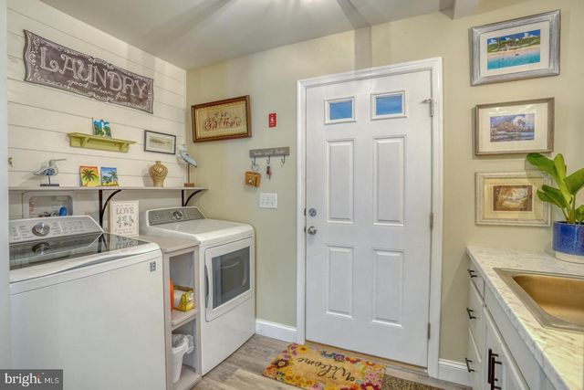 122 LULU LN, Dover, DE 19901