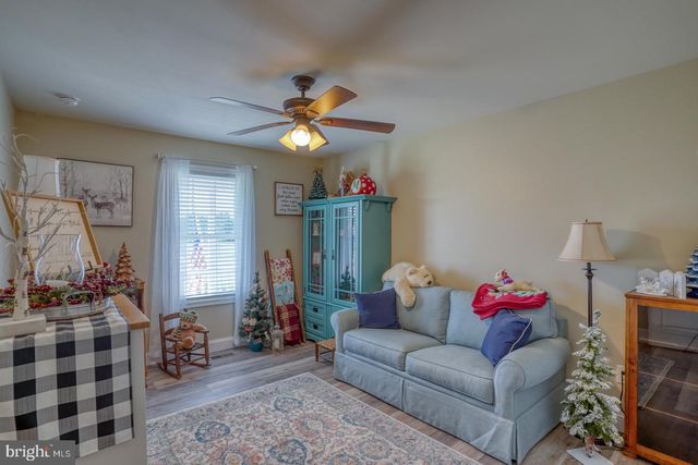 122 LULU LN, Dover, DE 19901