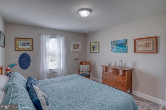 122 LULU LN, Dover, DE 19901