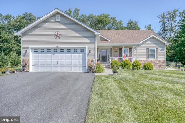 122 LULU LN, Dover, DE 19901