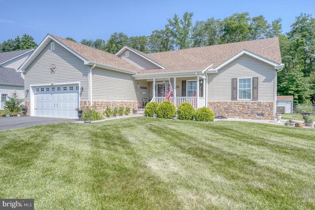 122 LULU LN, Dover, DE 19901