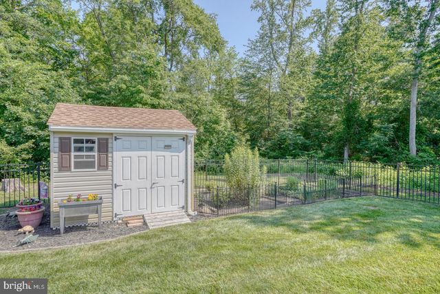 122 LULU LN, Dover, DE 19901