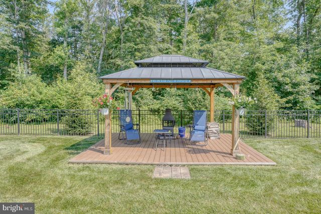 122 LULU LN, Dover, DE 19901