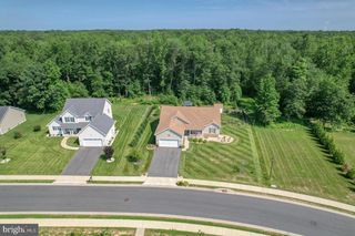 122 LULU LN, Dover, DE 19901
