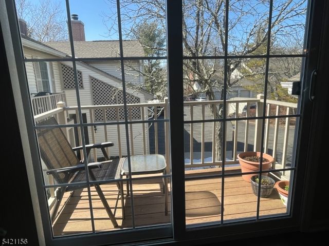 28 Commonwealth Dr, Bernards Twp., NJ 07920