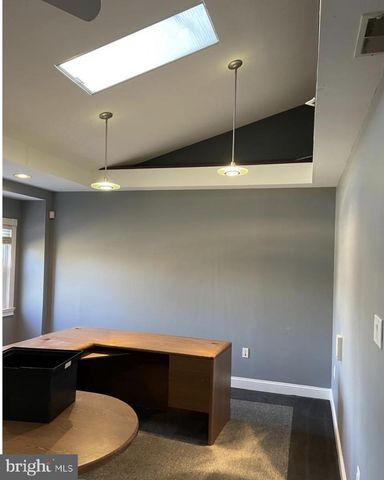 515 WHITE HORSE PIKE, Atco, NJ 08004