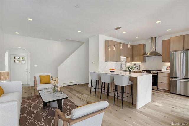 22 North Side Circle, Silverthorne, CO 80498