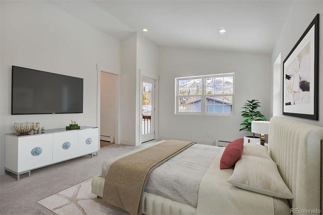 22 North Side Circle, Silverthorne, CO 80498