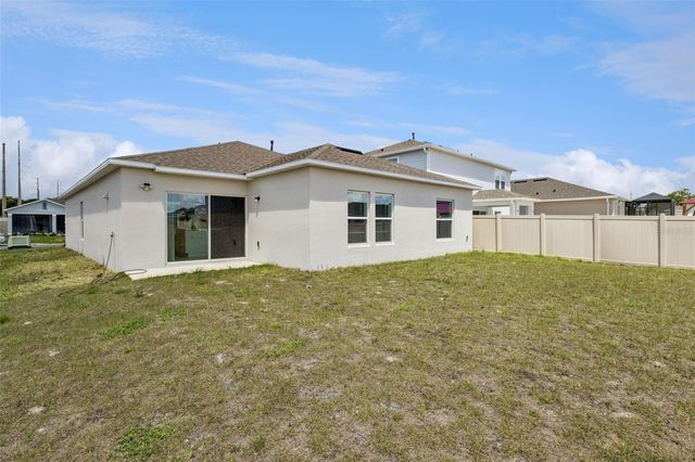 33857 SKY BLOSSOM CIRCLE, Leesburg, FL 34788