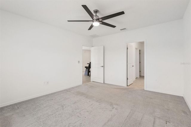 33857 SKY BLOSSOM CIRCLE, Leesburg, FL 34788