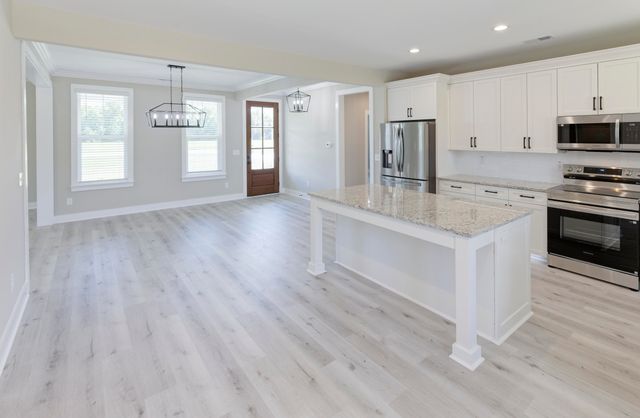 220 Scotch Range Road, Summerville, SC 29483