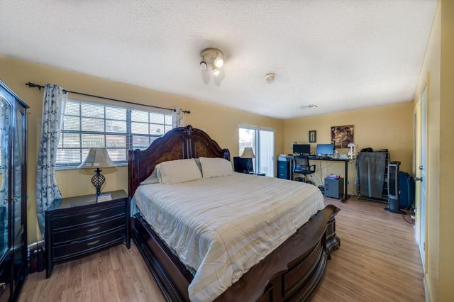 7 Ann Lee Lane, Tamarac, FL 33319