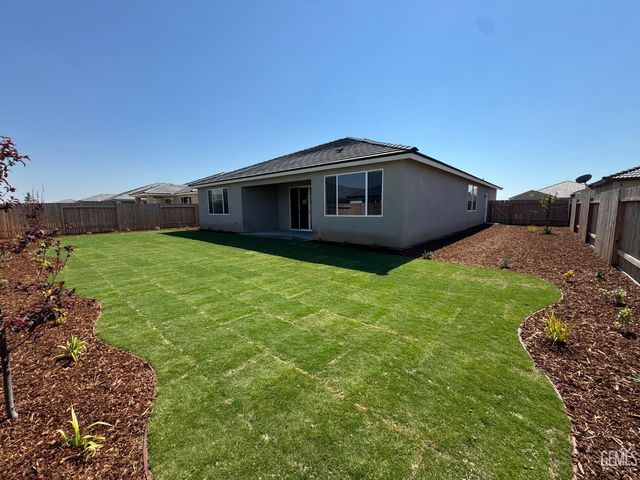 11110 Alcazar Avenue, Bakersfield, CA 93311