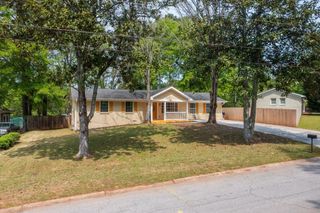 185 Wynona Drive SE, Marietta, GA 30060
