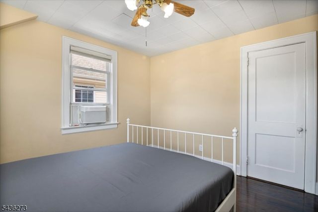 73 Forest St, North Arlington Boro, NJ 07031