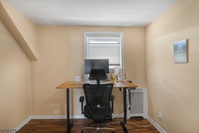73 Forest St, North Arlington Boro, NJ 07031