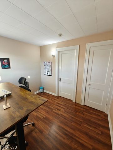 73 Forest St, North Arlington Boro, NJ 07031