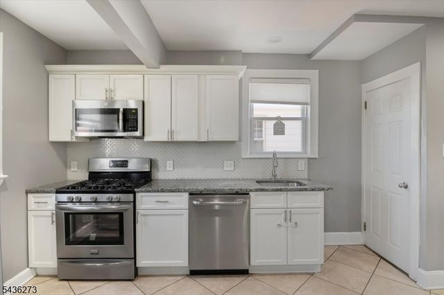 73 Forest St, North Arlington Boro, NJ 07031