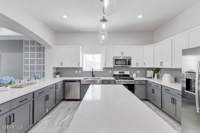 10713 Troy Aikman Drive, El Paso, TX 79924