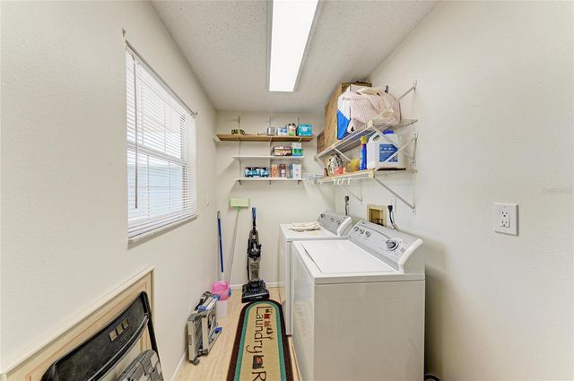 517 SPRING AVENUE, Anna Maria, FL 34216