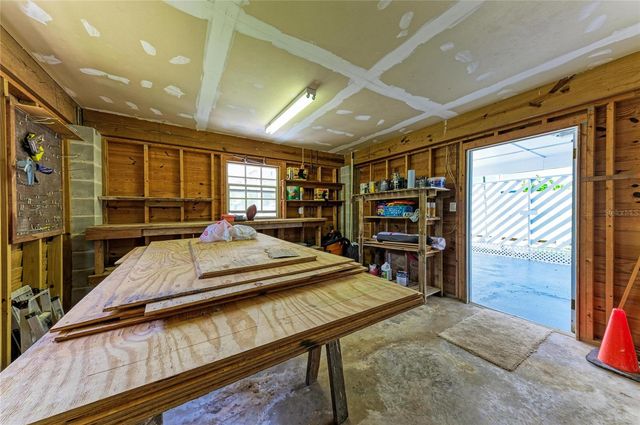 517 SPRING AVENUE, Anna Maria, FL 34216