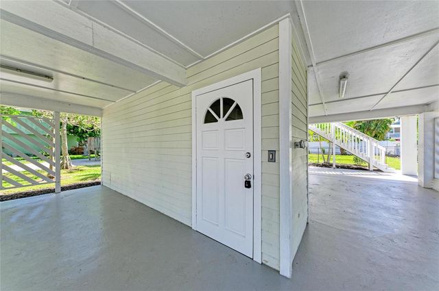 517 SPRING AVENUE, Anna Maria, FL 34216