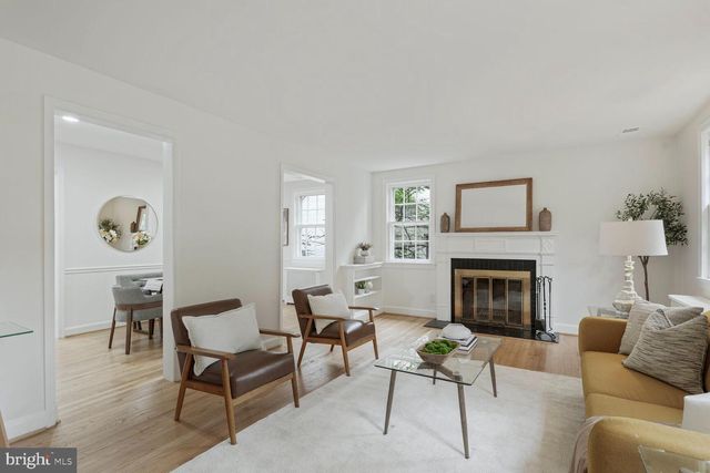 4403 MAPLE AVE, Bethesda, MD 20814