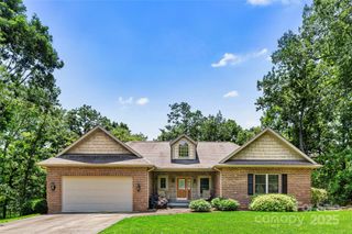 460 Dublin Lane, Columbus, NC 28722