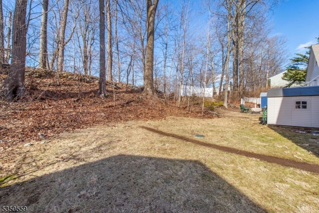 9 Butternut Rd, Vernon Twp., NJ 07462