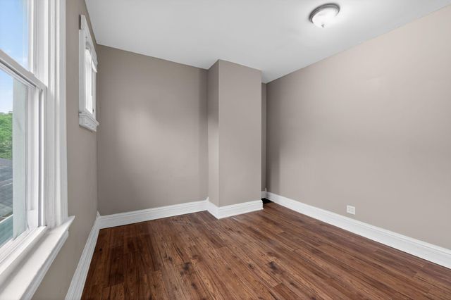 126 W 31st Street, Covington, KY 41015