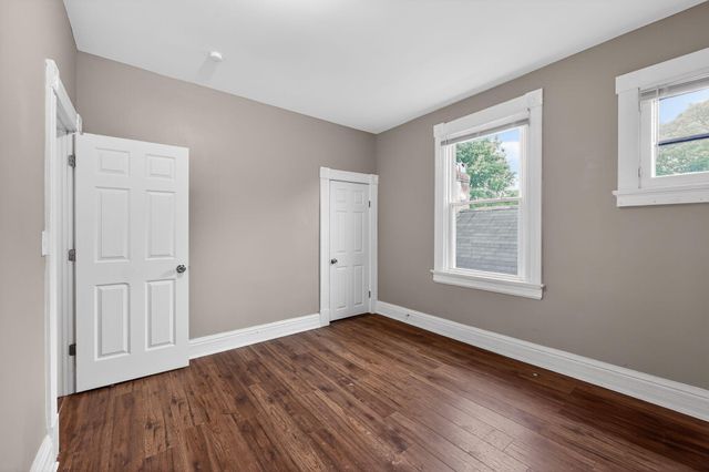126 W 31st Street, Covington, KY 41015
