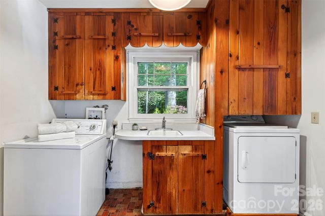 120 Assembly Drive, Montreat, NC 28757