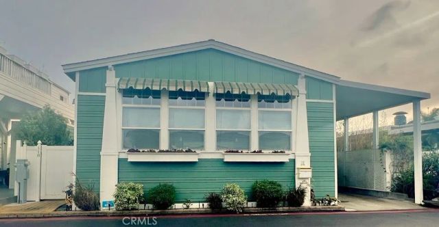 118 Yorktown, Newport Beach, CA 92660