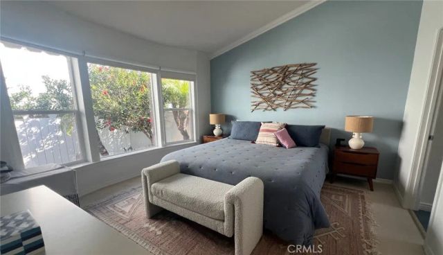 118 Yorktown, Newport Beach, CA 92660