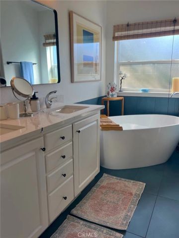 118 Yorktown, Newport Beach, CA 92660