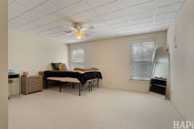 1419 White Oak Lane, Woodstock, IL 60098