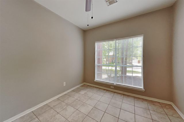 18 Vista Mill Place, Spring, TX 77382