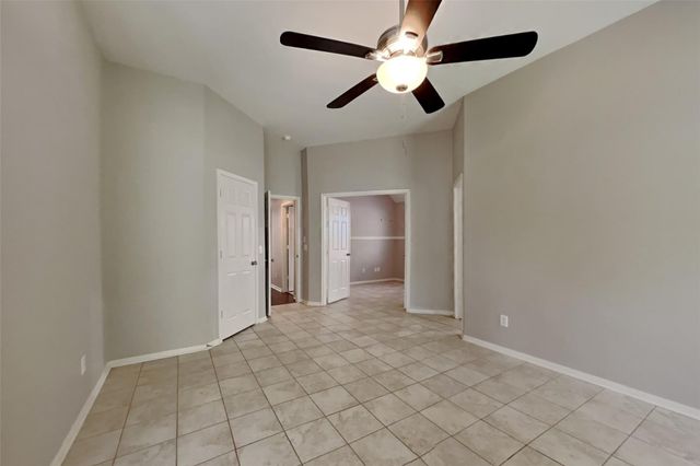 18 Vista Mill Place, Spring, TX 77382