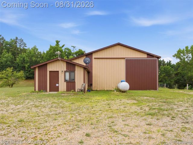 6164 Willits Road, Fostoria, MI 48435