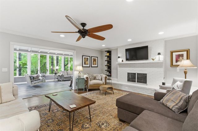 917 Shady Circle, Signal Mountain, TN 37377
