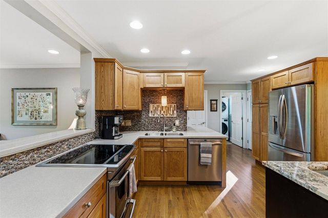 917 Shady Circle, Signal Mountain, TN 37377