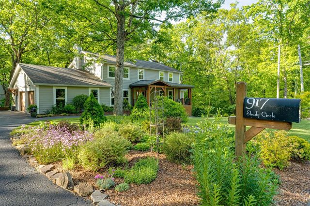 917 Shady Circle, Signal Mountain, TN 37377