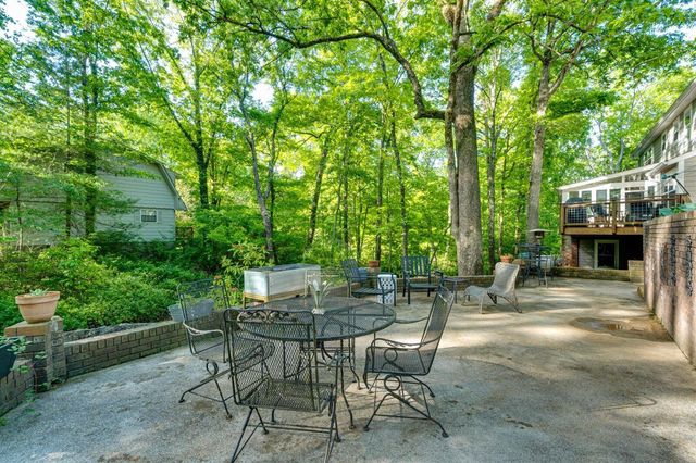 917 Shady Circle, Signal Mountain, TN 37377