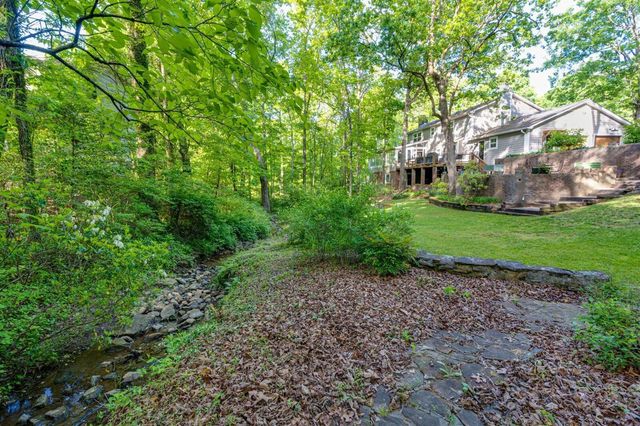 917 Shady Circle, Signal Mountain, TN 37377
