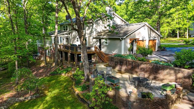 917 Shady Circle, Signal Mountain, TN 37377